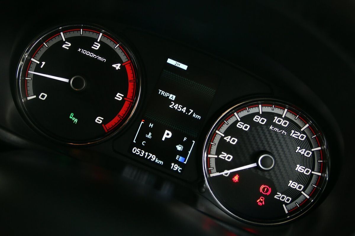 2023 Mitsubishi Triton GLS MR 4X4