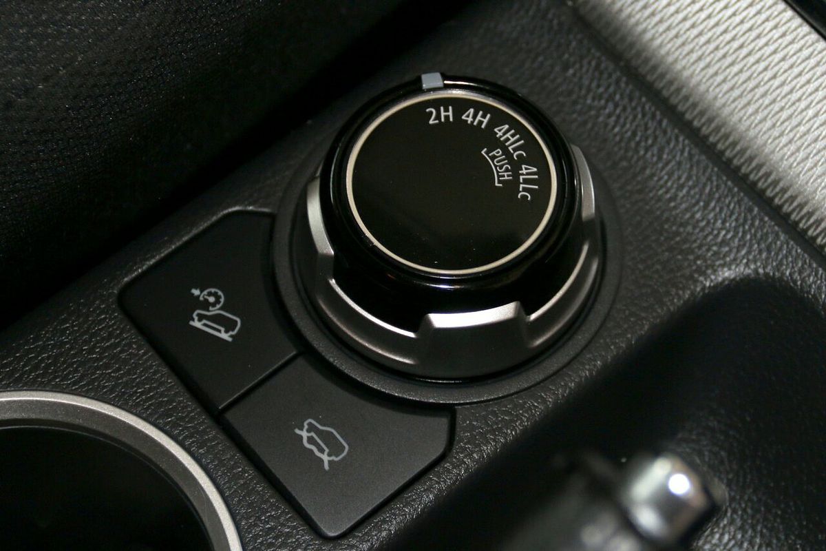 2023 Mitsubishi Triton GLS MR 4X4