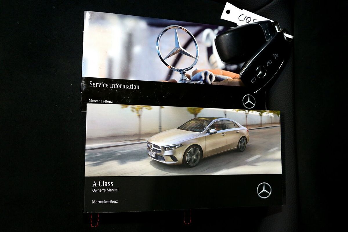 2022 Mercedes-Benz A-Class A180 V177