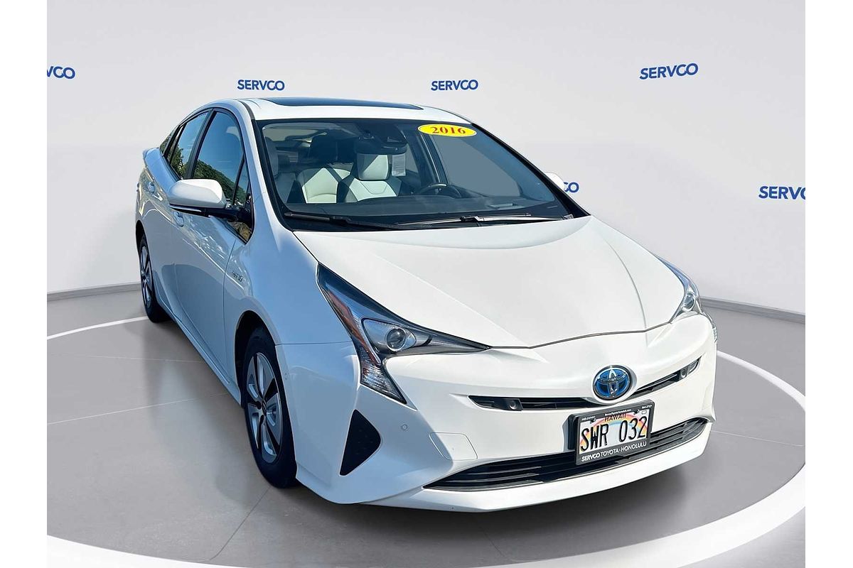 2016 Toyota Prius Four