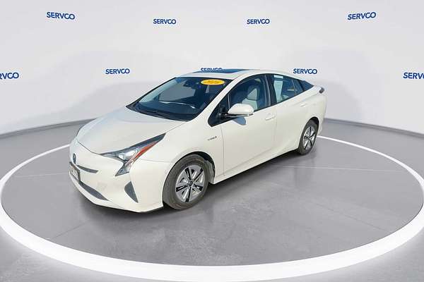2016 Toyota Prius Four