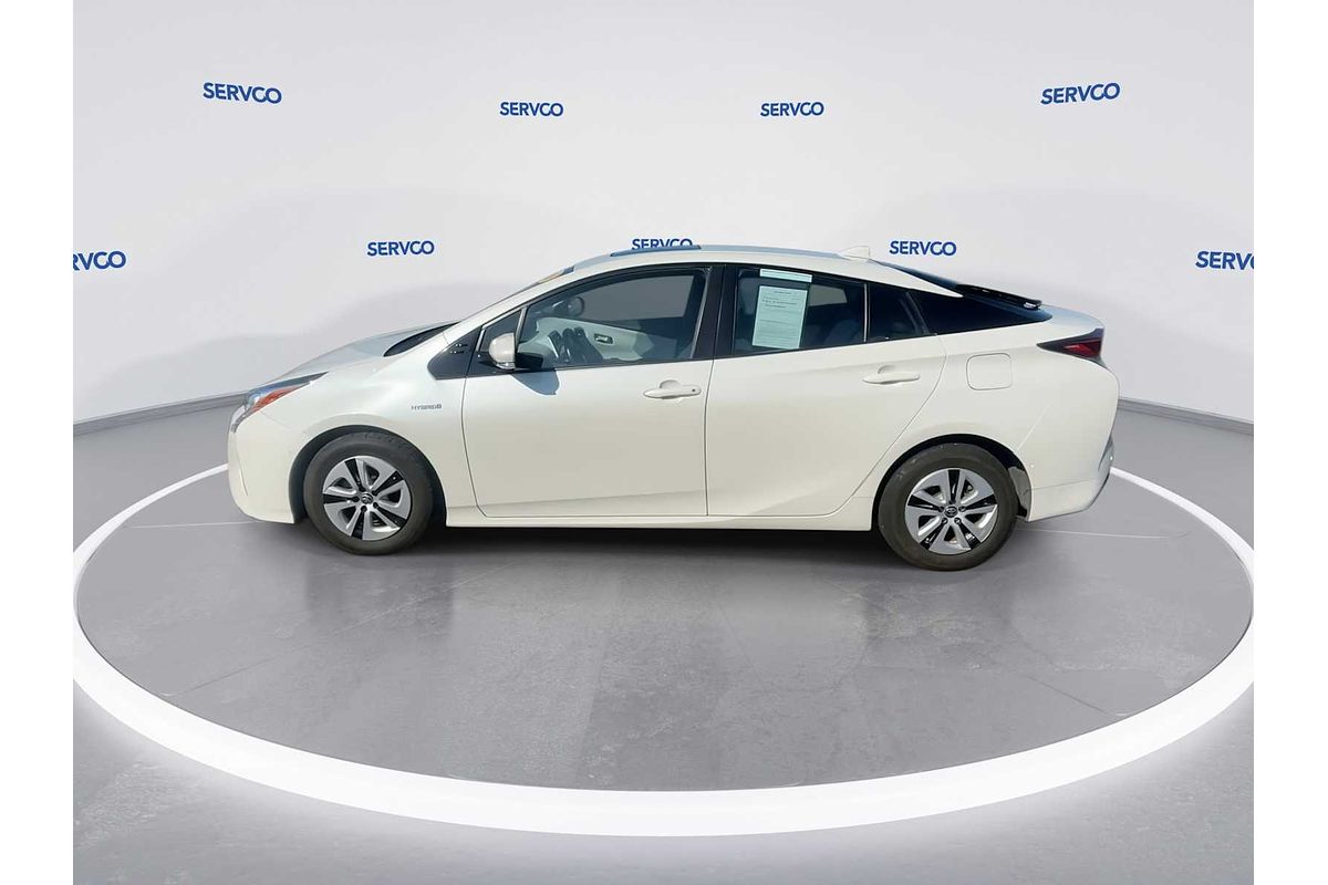 2016 Toyota Prius Four