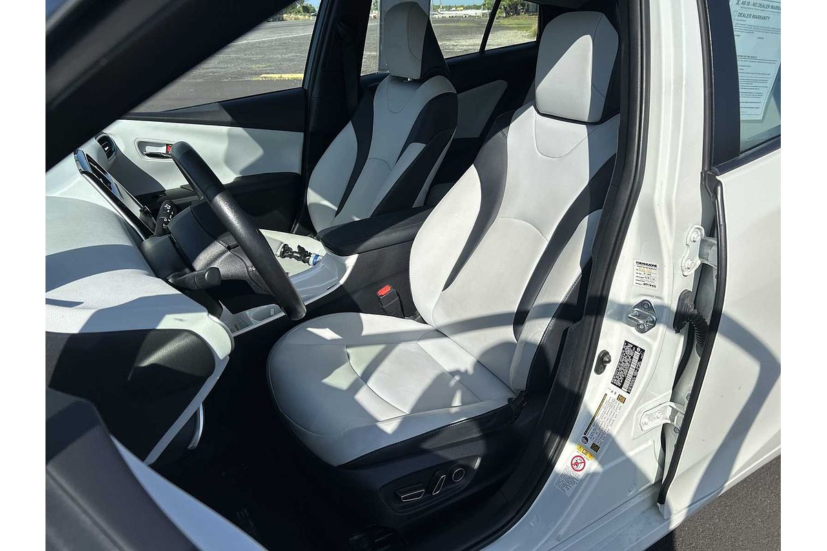 2016 Toyota Prius Four