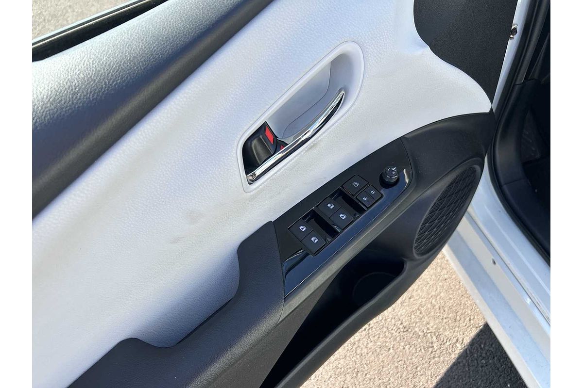 2016 Toyota Prius Four