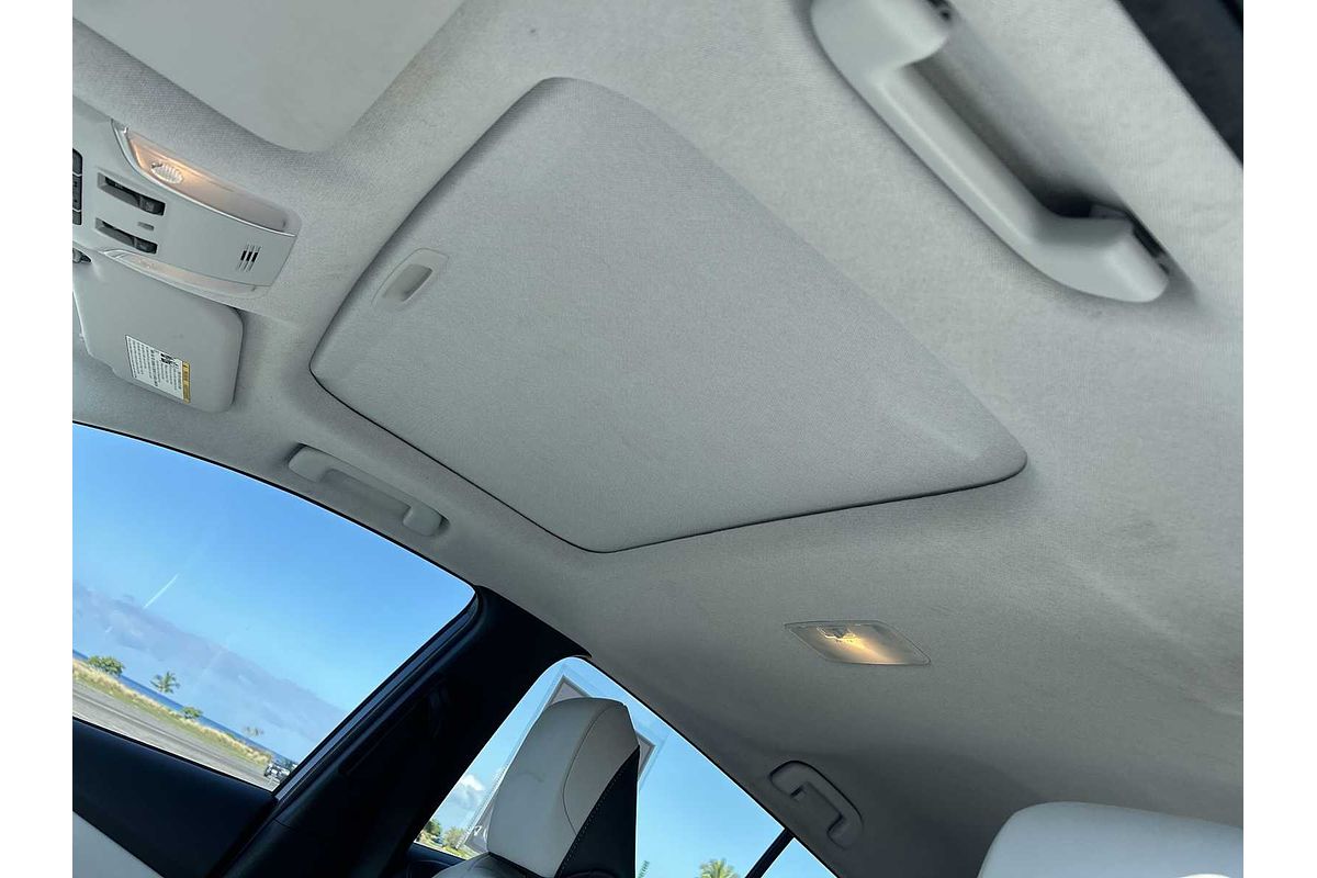 2016 Toyota Prius Four