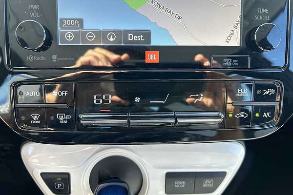 2016 Toyota Prius Four