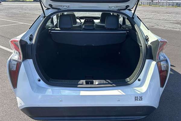 2016 Toyota Prius Four