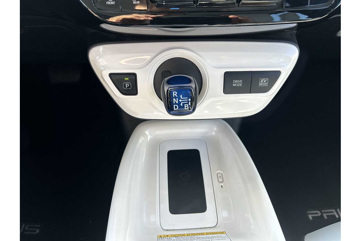 2016 Toyota Prius Four