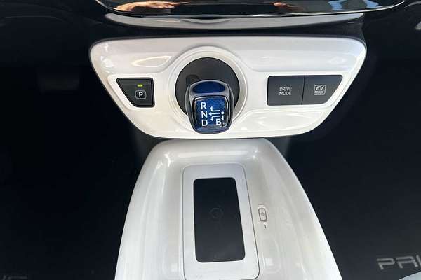 2016 Toyota Prius Four