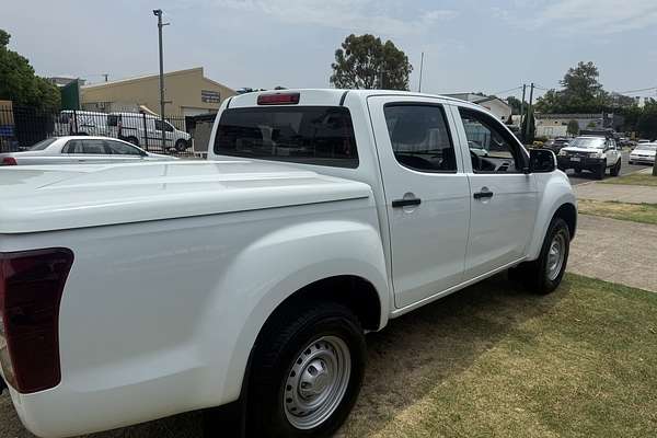 2015 Isuzu D-MAX SX High Ride Rear Wheel Drive