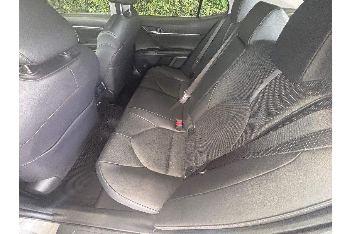 2021 Toyota Camry SL AXVH70R