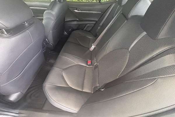 2021 Toyota Camry SL AXVH70R