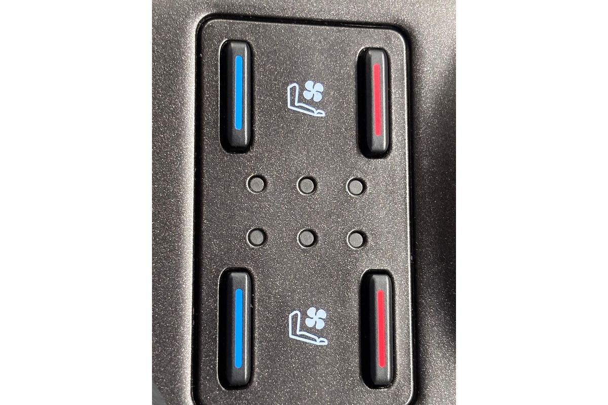 2021 Toyota Camry SL AXVH70R