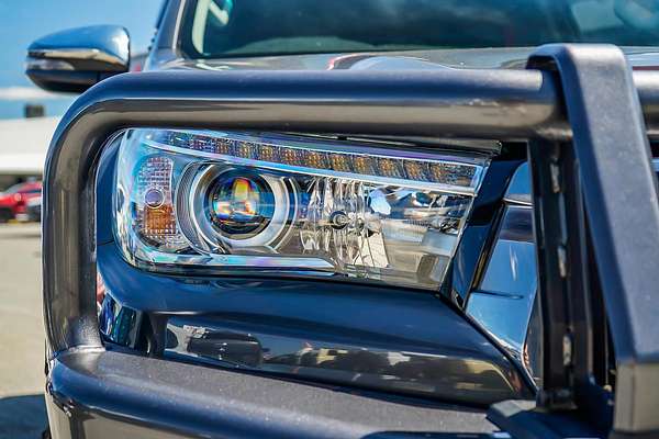 2019 Toyota Hilux SR5 GUN126R 4X4