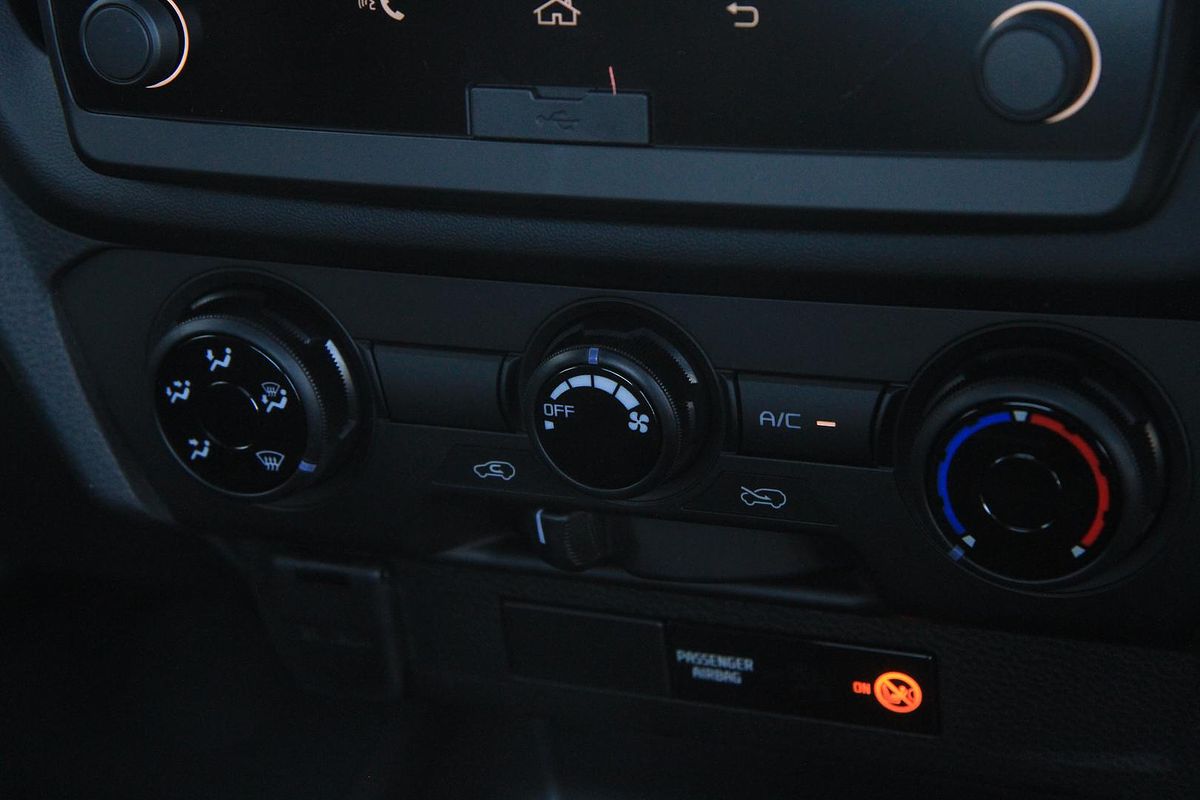 2025 Isuzu D-MAX SX High Ride Rear Wheel Drive