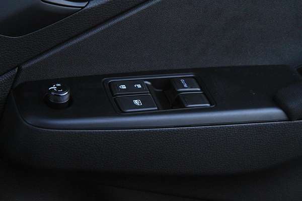 2025 Isuzu D-MAX SX High Ride Rear Wheel Drive