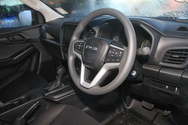 2025 Isuzu D-MAX SX High Ride Rear Wheel Drive