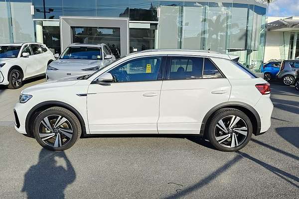 2022 Volkswagen T-Roc 140TSI R-Line D11