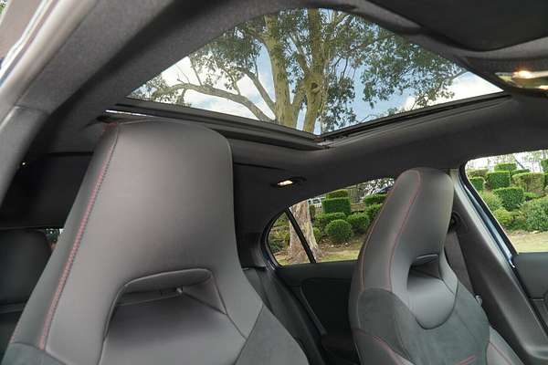 2019 Mercedes-Benz A-Class A250 W177