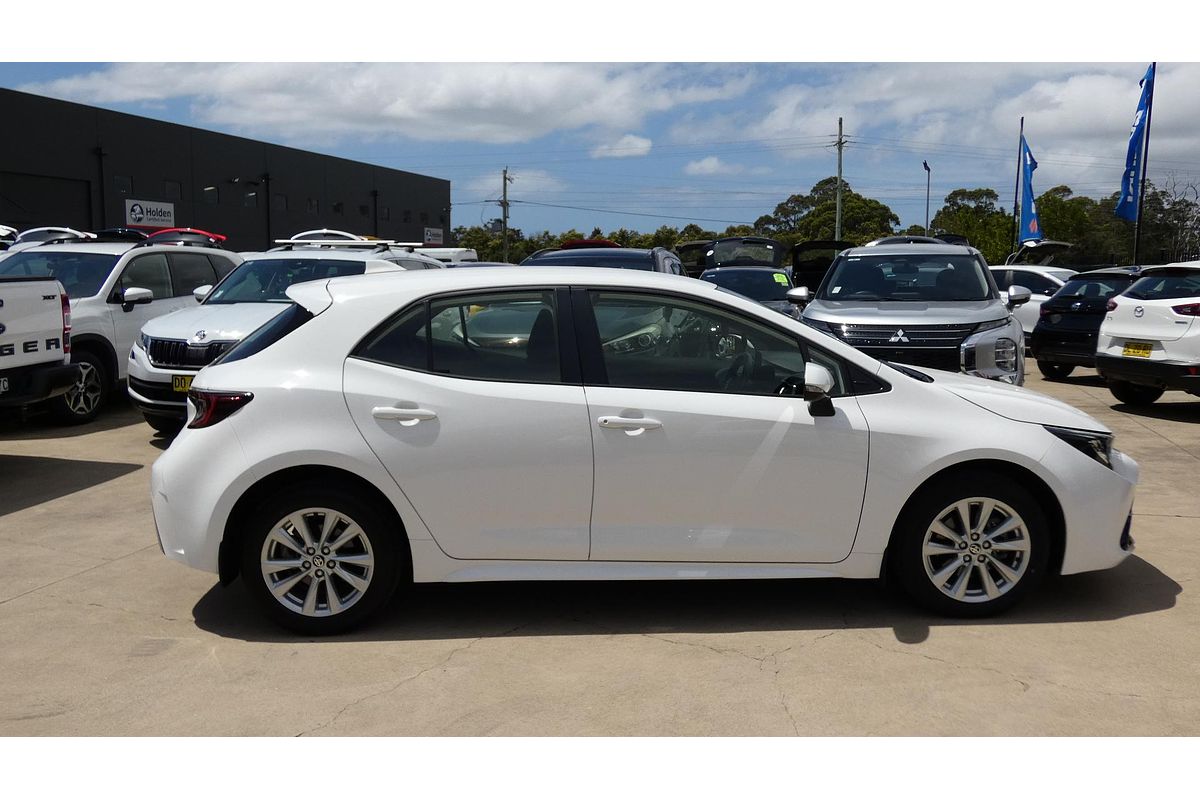 2024 Toyota Corolla Ascent Sport MZEA12R