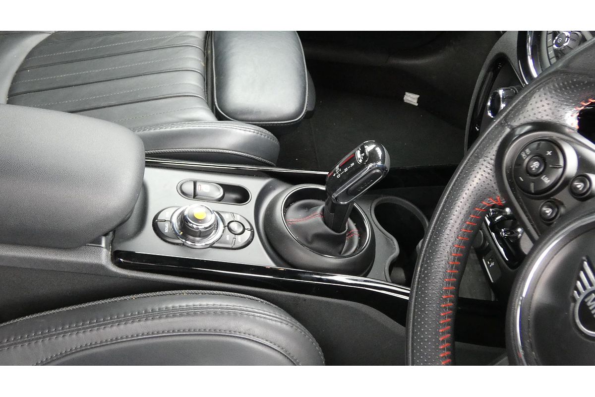 2019 MINI Clubman John Cooper Works F54 LCI