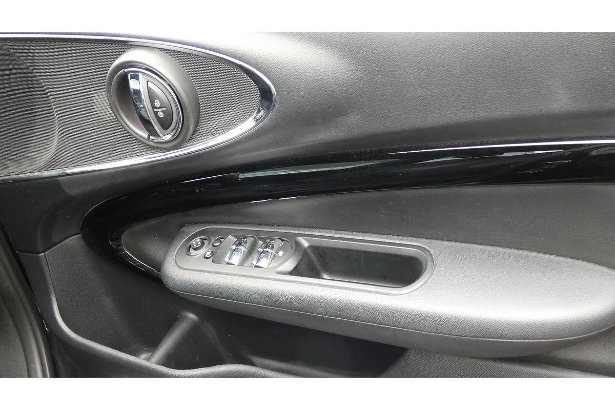 2019 MINI Clubman John Cooper Works F54 LCI