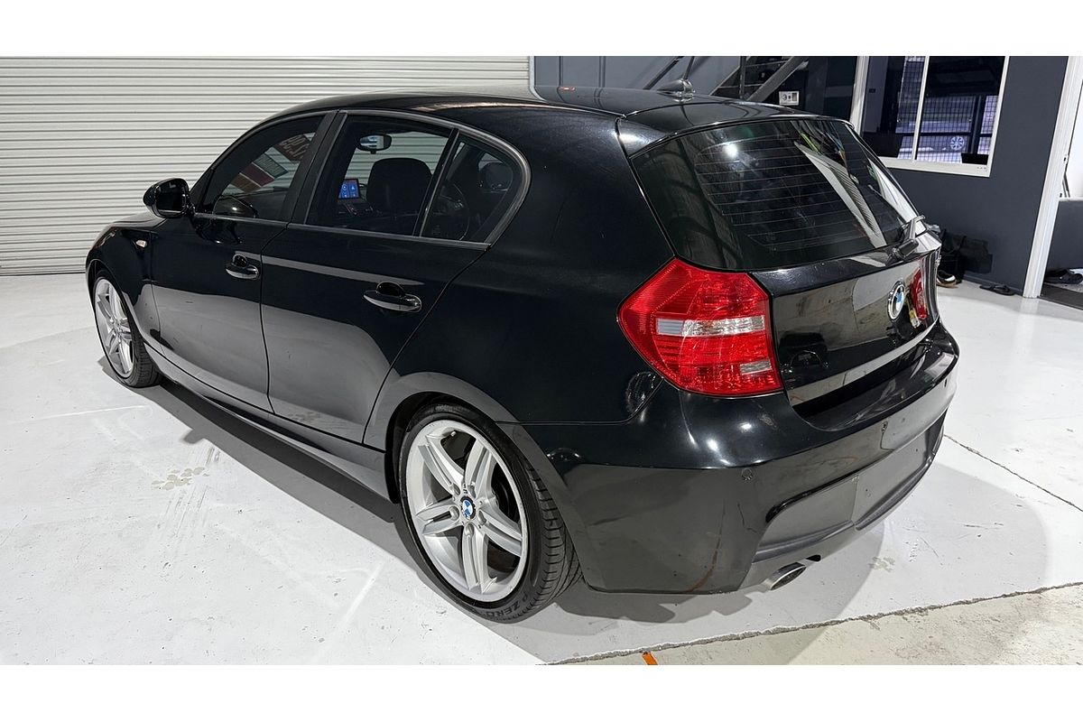 2010 BMW 120i E87 MY11