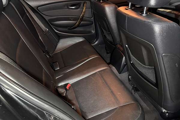 2010 BMW 120i E87 MY11