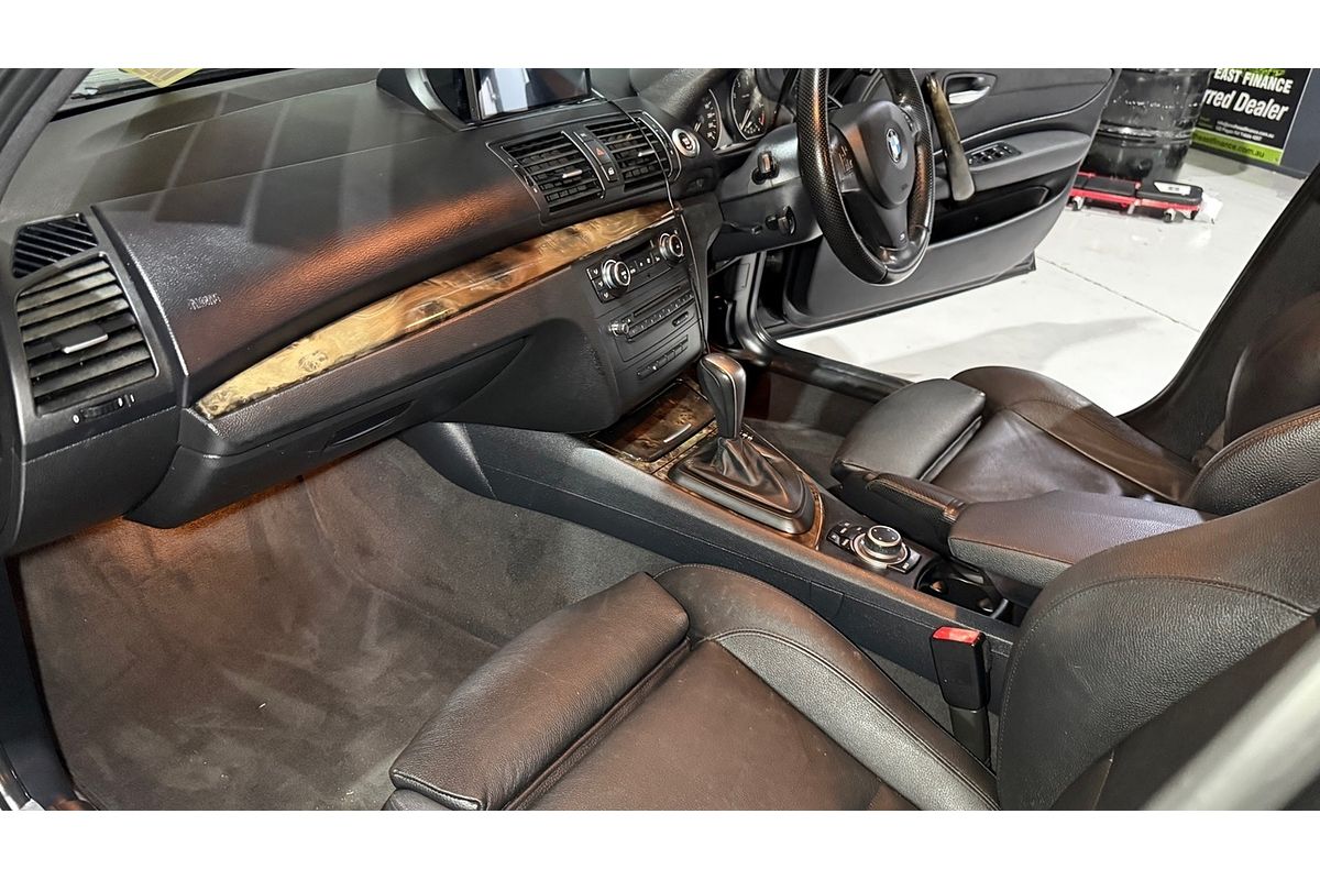 2010 BMW 120i E87 MY11