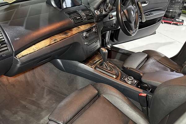 2010 BMW 120i E87 MY11