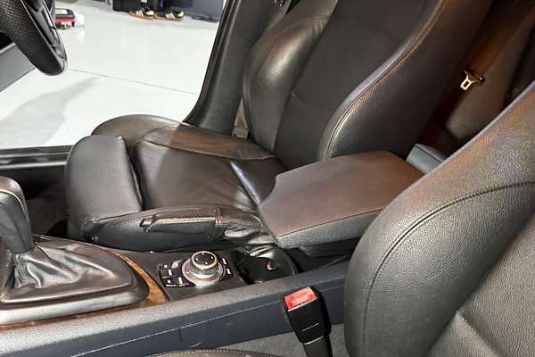 2010 BMW 120i E87 MY11