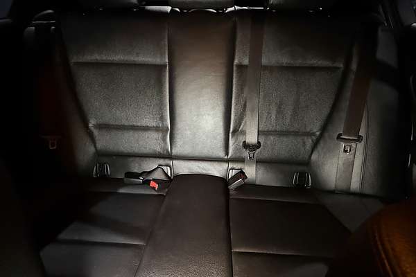 2010 BMW 120i E87 MY11