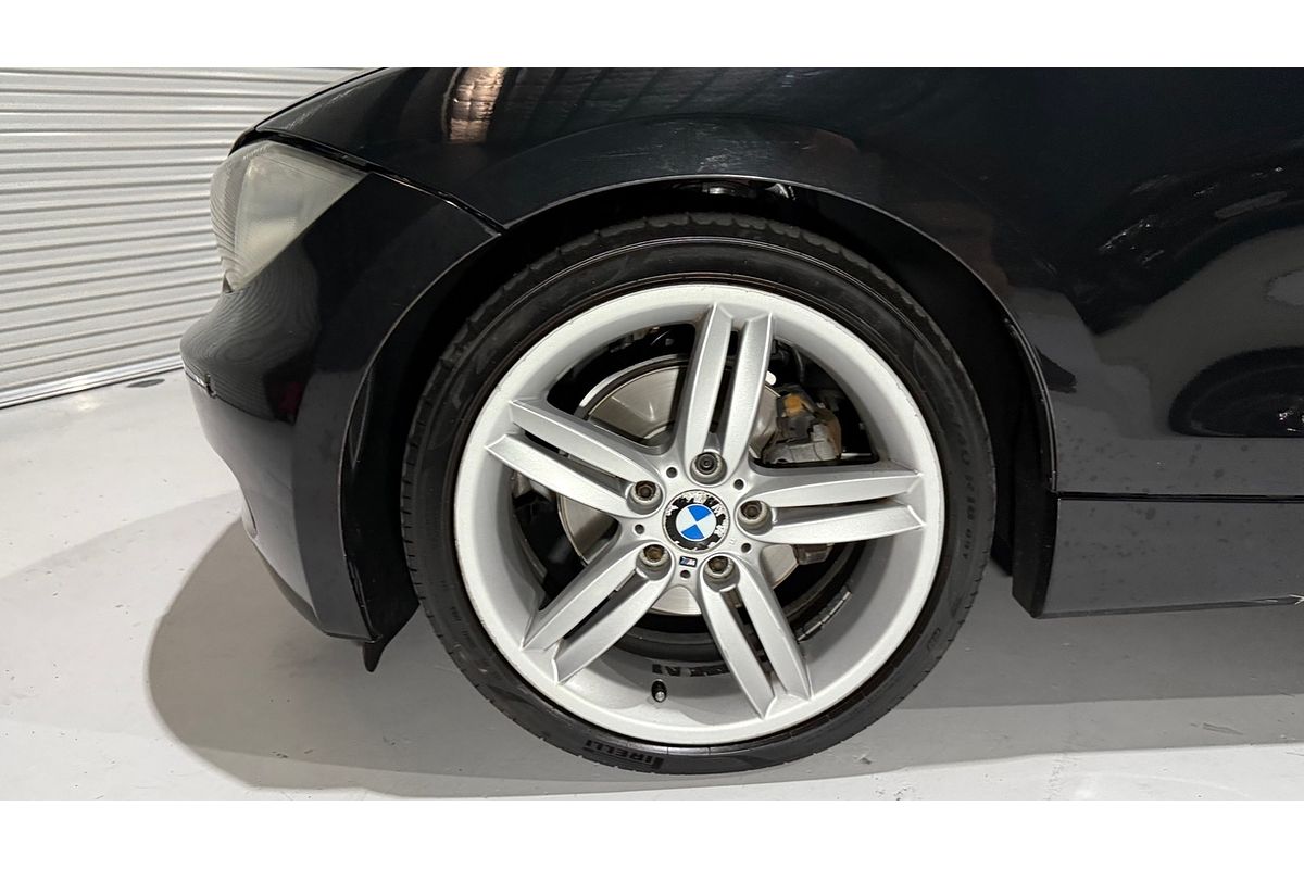 2010 BMW 120i E87 MY11