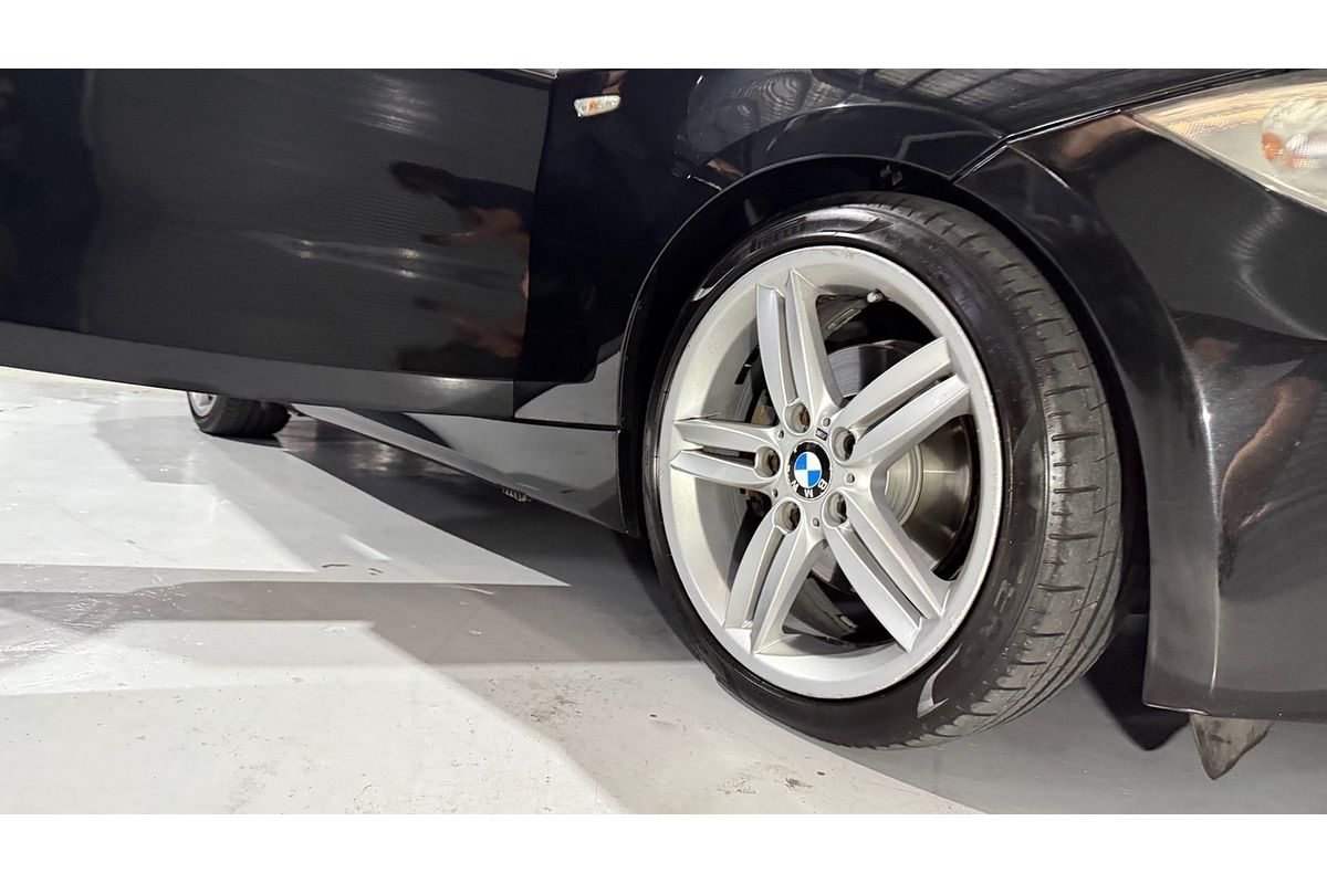 2010 BMW 120i E87 MY11