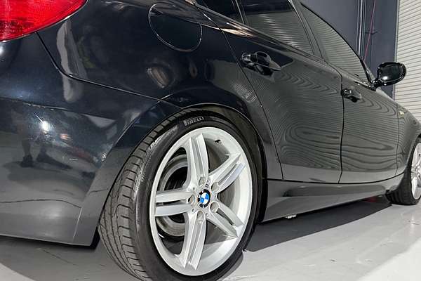 2010 BMW 120i E87 MY11