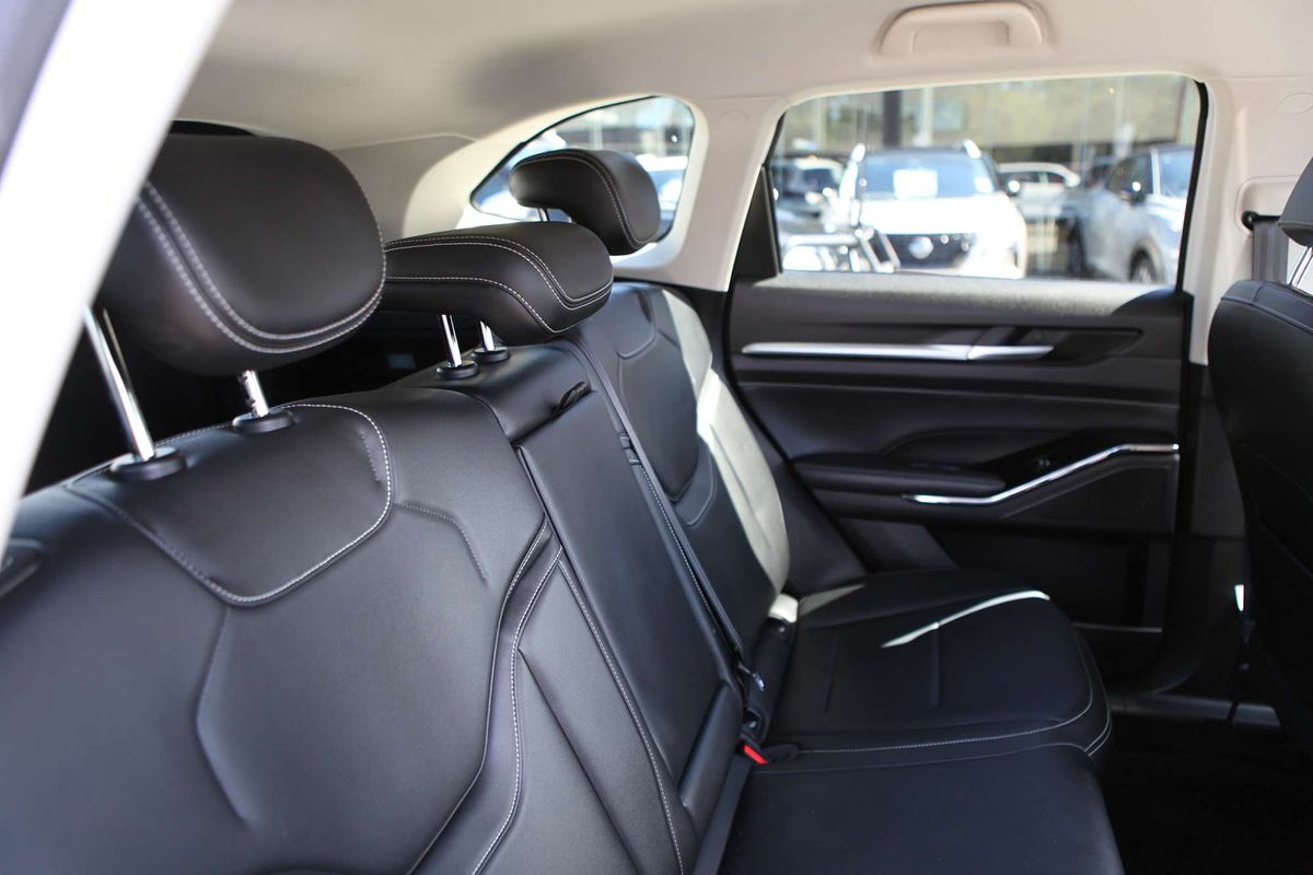 2023 GWM Haval H6 Lux B01