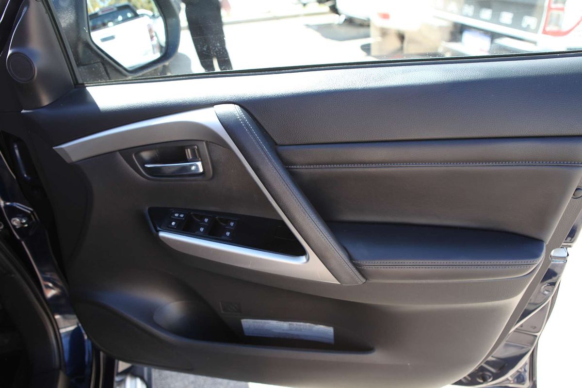 2022 Mitsubishi Pajero Sport GLS QF