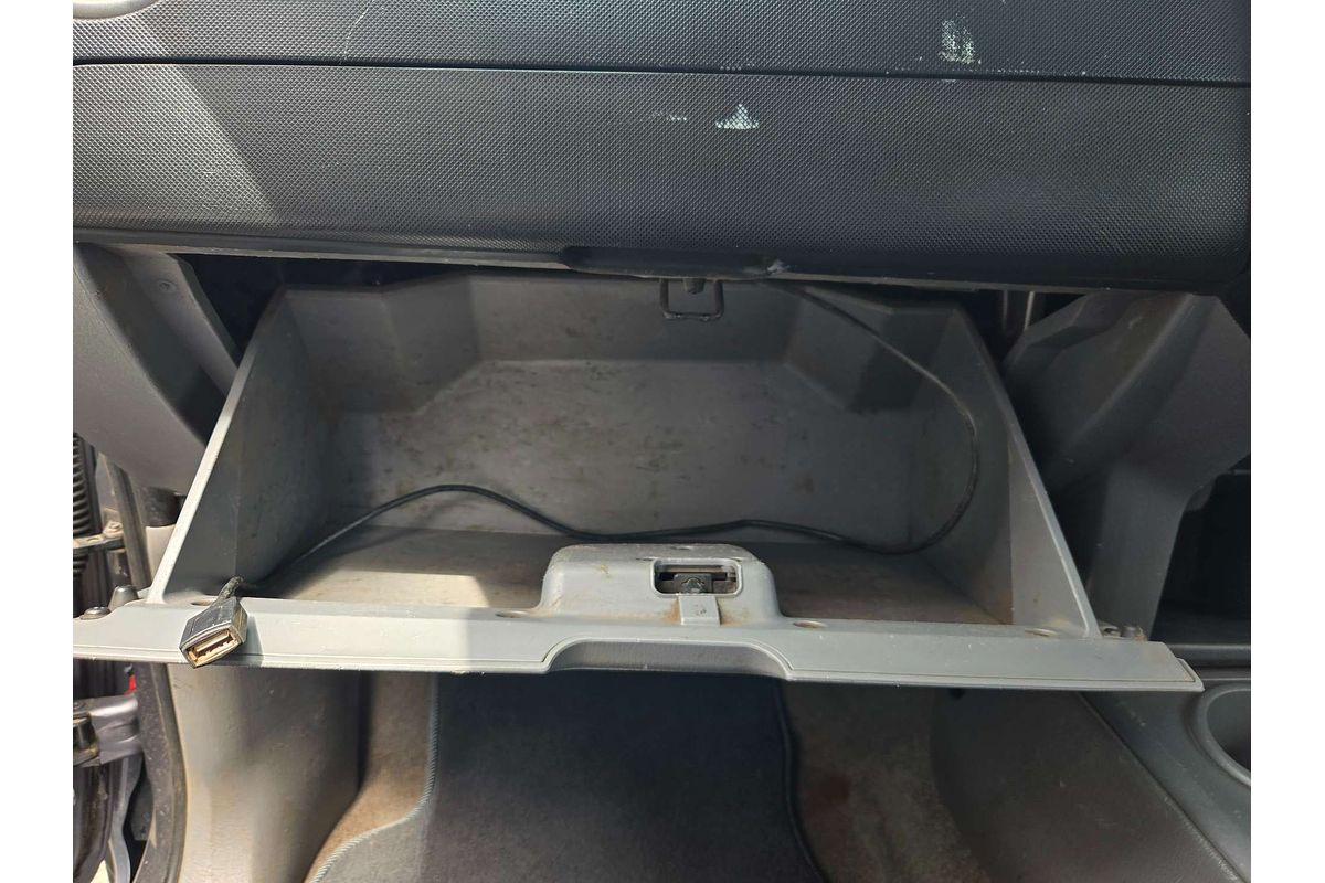 BT-50 09 UPGRADE BOSS B3000 FREESTYLE DX+ 3.0L DT4 DIESEL TURBO F/INJ 5 SP MANUAL C/CHAS