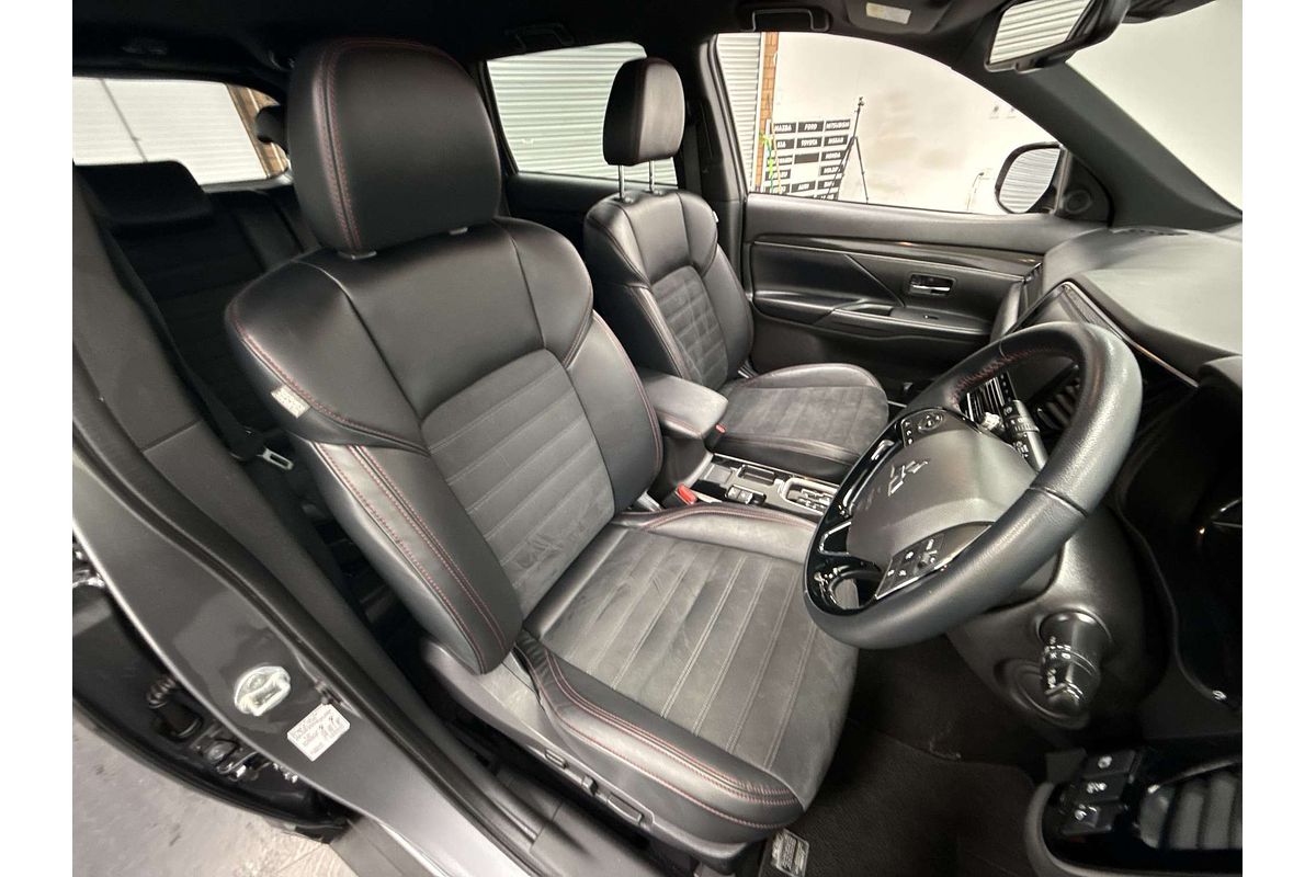 2021 Mitsubishi Outlander Black Edition ZL