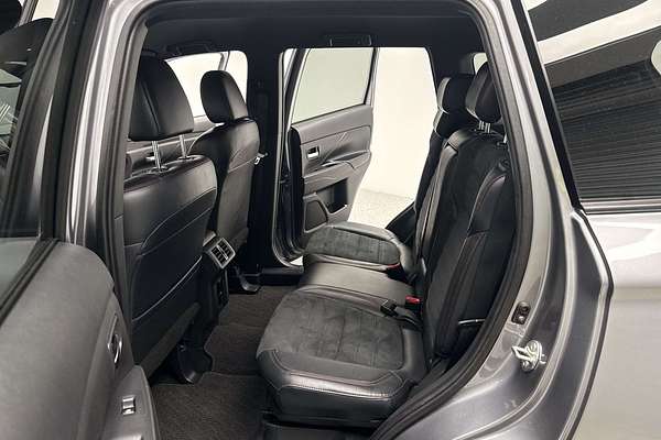 2021 Mitsubishi Outlander Black Edition ZL