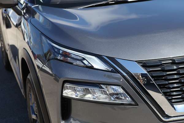 2024 Nissan X-TRAIL ST T33