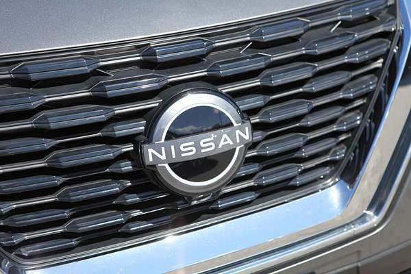 2024 Nissan X-TRAIL ST T33