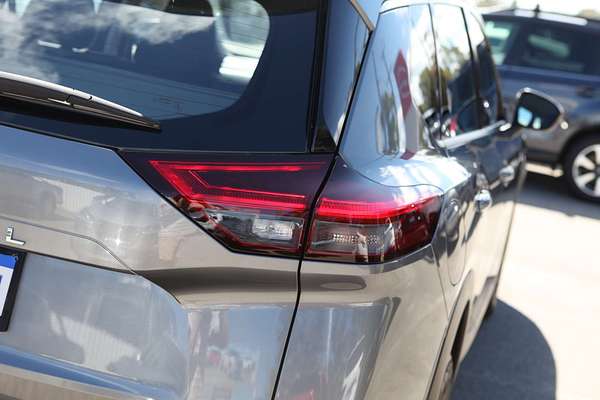 2024 Nissan X-TRAIL ST T33