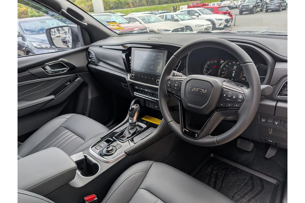 2025 Isuzu MU-X LS-T