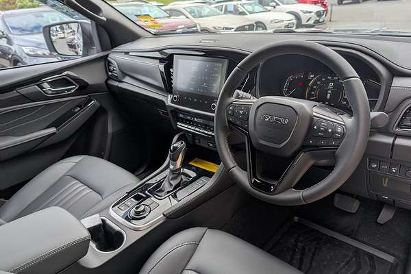 2025 Isuzu MU-X LS-T