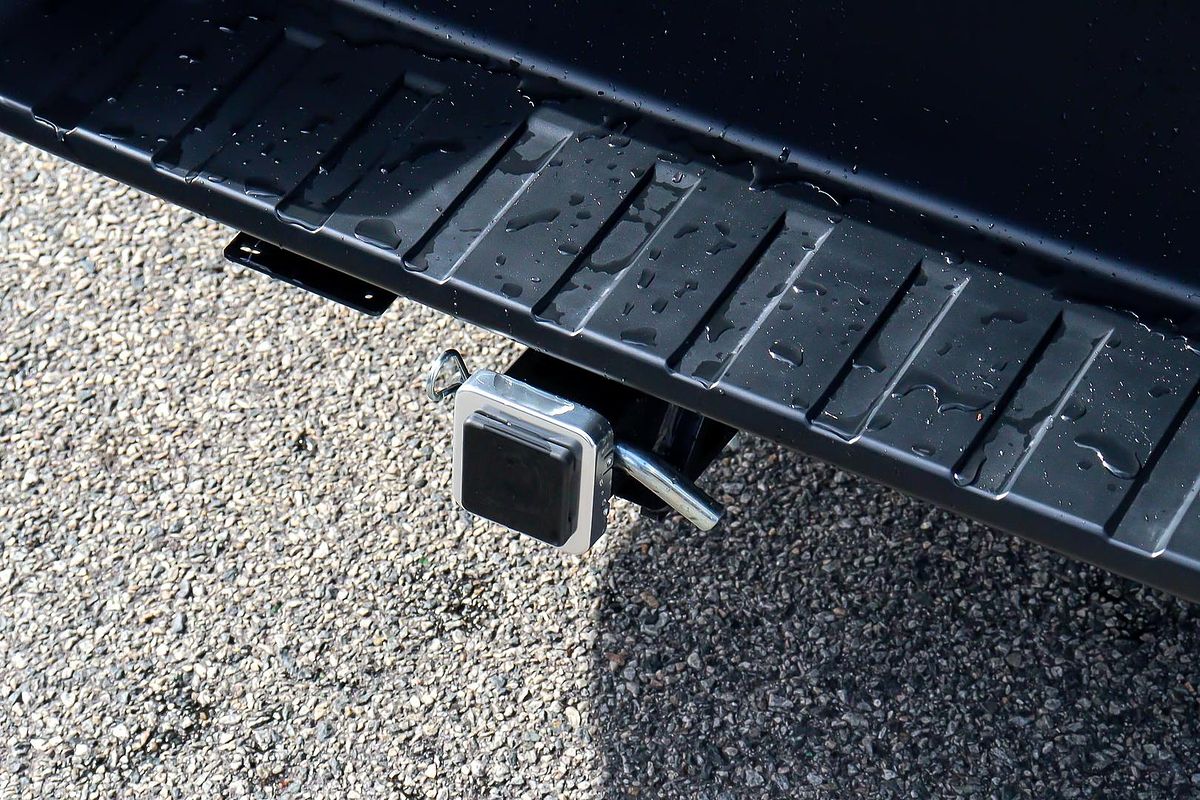 2025 Isuzu D-MAX X-TERRAIN 4X4