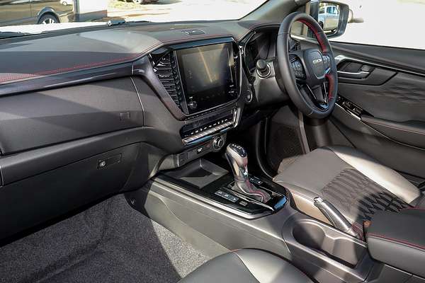 2025 Isuzu D-MAX X-TERRAIN 4X4