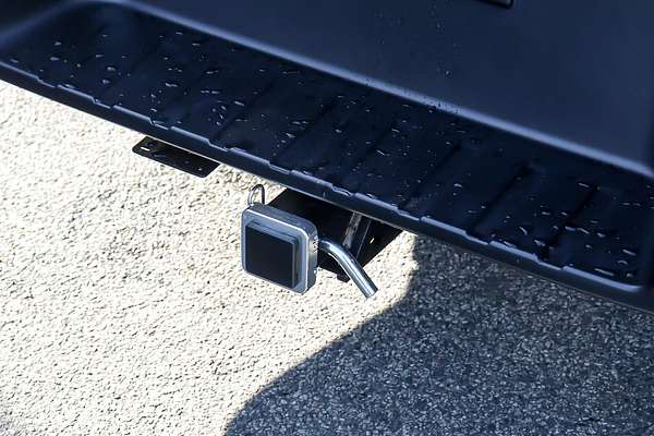 2025 Isuzu D-MAX X-TERRAIN 4X4