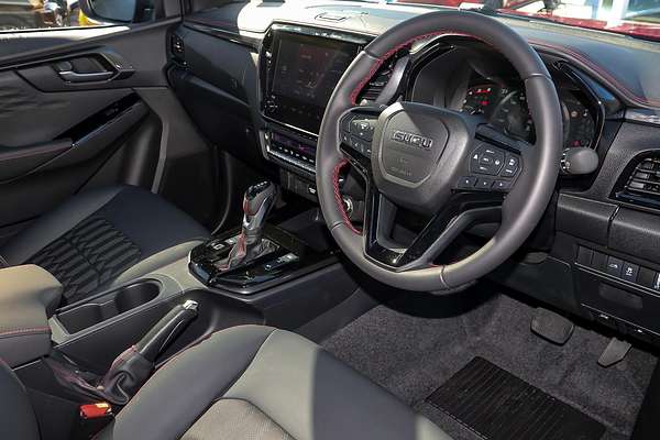 2025 Isuzu D-MAX X-TERRAIN 4X4