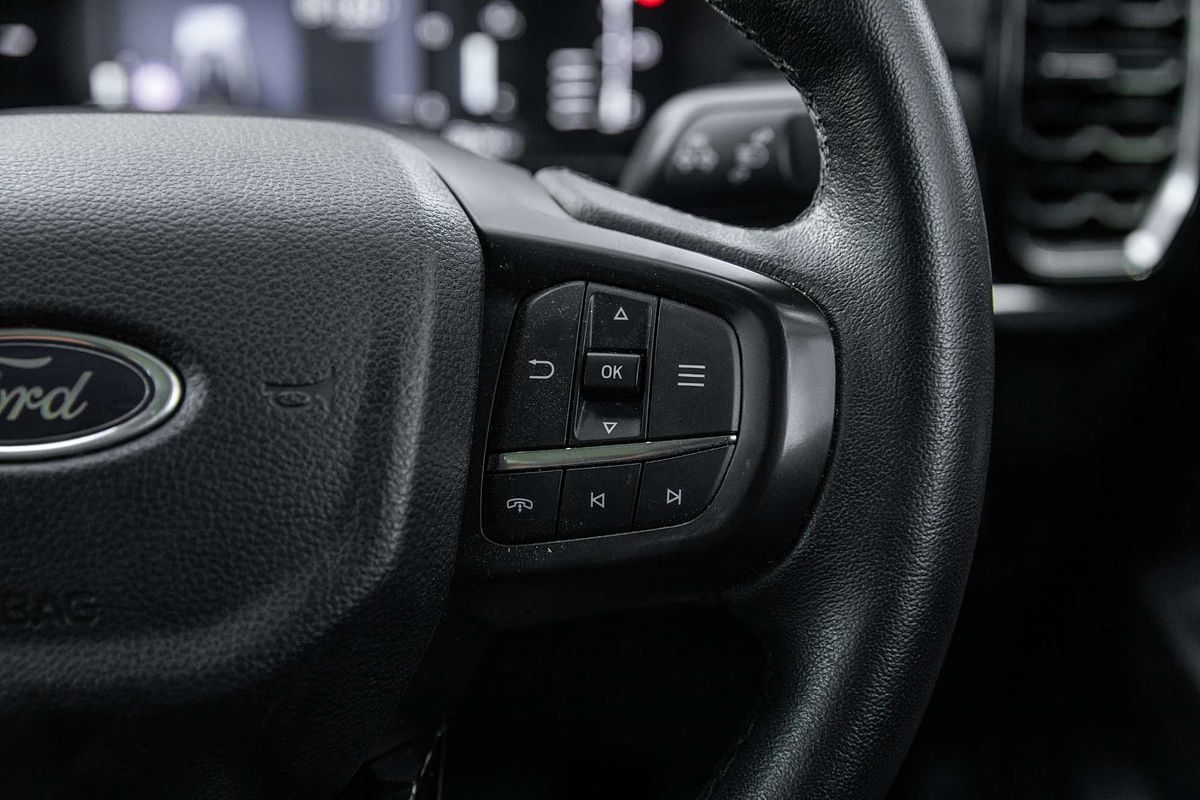 2022 Ford Everest Sport  3.0L